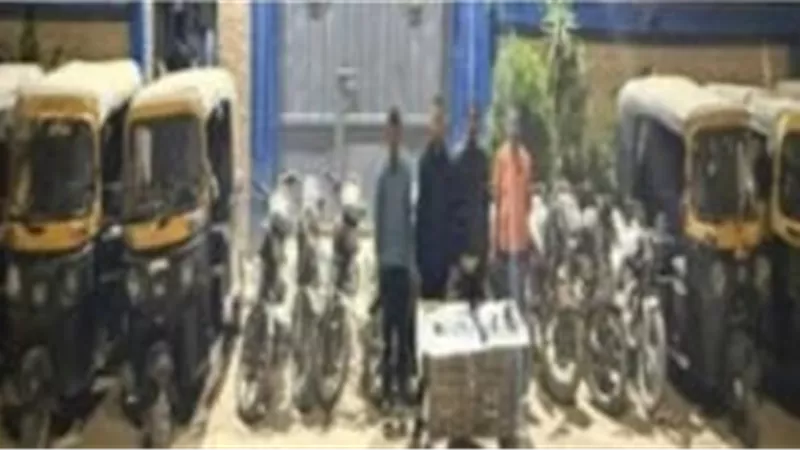 سقوط عصابة سرقة الدراجات النارية والتكاتك بأسلوب 