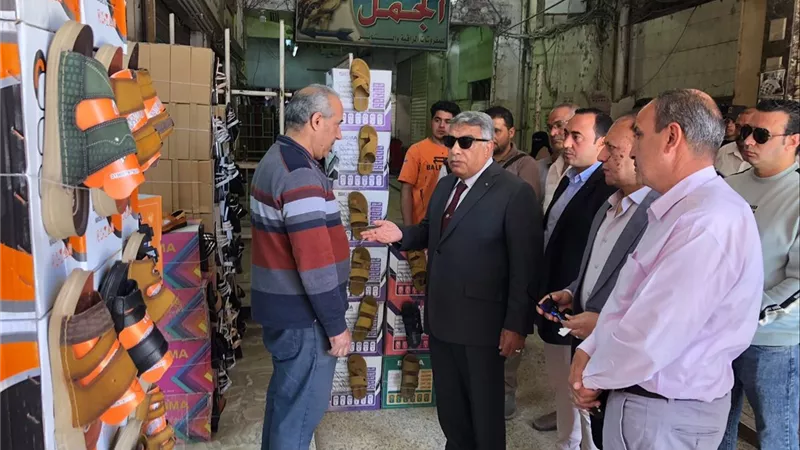 محافظ الدقهلية يتفقد منطقة «سوق الخواجات» بالمنصورة لإزالة الاشغالات 
