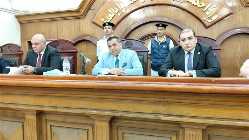 تأجيل الحكم في جريمة قتل صديق ووضع الجثمان داخل جوال بمصرف بأبوكبير