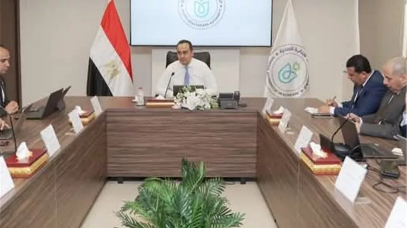 «السبكي» يطلق خطة تشغيل ذكية لرفع كفاءة المنشآت الصحية وتعظيم الموارد