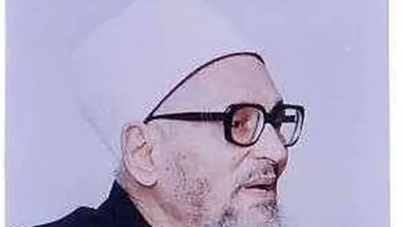 في ذكرى ميلاده.. الإمام عبد الحليم محمود أيقونة الفكر الإسلامي الحديث