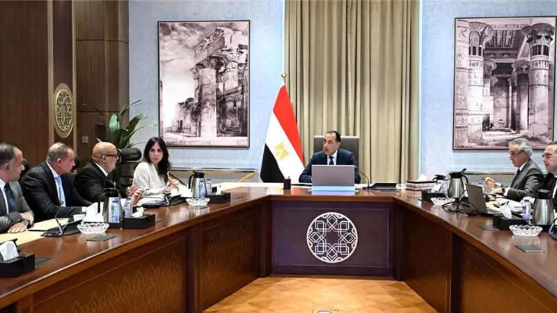 الحكومة تتحرك لضبط السوق العقارية وإنشاء كيان موحد للمطورين