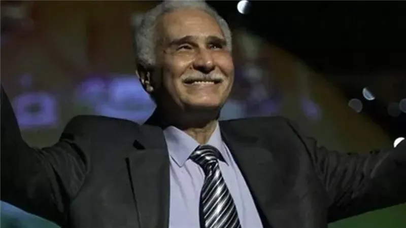 اليوم.. عزاء الفنان عبد الرحمن أبو زهرة بمسجد المشير