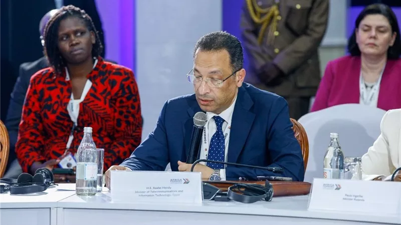 وزير الاتصالات: مصر قطعت أشواطاً في بناء بنية مؤسسية وطنية للذكاء الاصطناعي