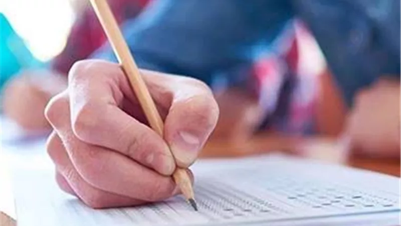 التعليم تعلن جاهزيتها لبدء امتحانات الدبلومات الفنية
