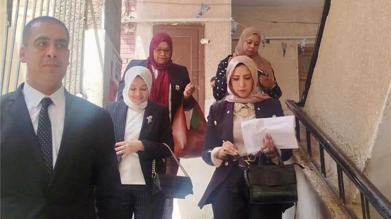 بعد اتهام عامل بهتك عرض تلميذة.. النيابة الإدارية تعاين مدرسة بسوهاج| صور 