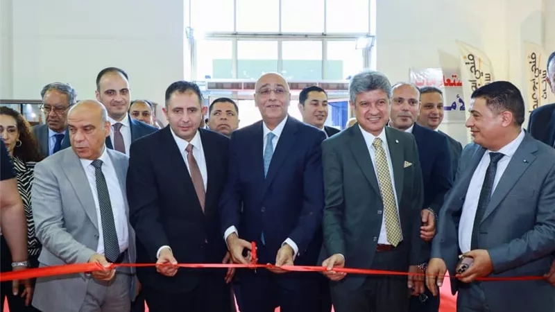 تنمية المشروعات يفتتح معرض أوكازيون للأثاث الدمياطي بالتعاون مع الغرفة التجارية بدمياط  