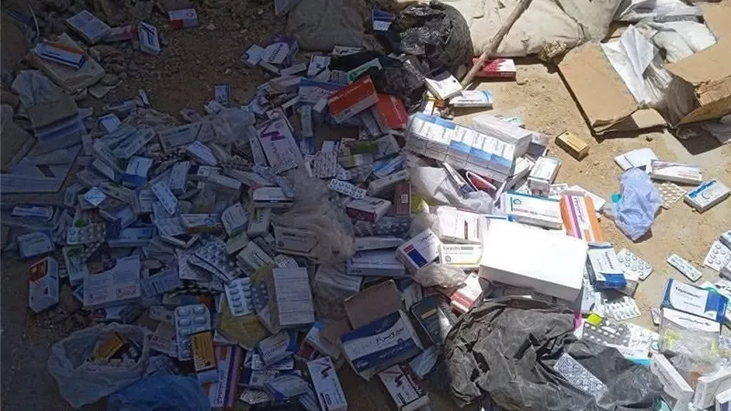 أدوية فوق السطح.. مفاجأة داخل مستشفى سوهاج العام تفتح باب التساؤلات