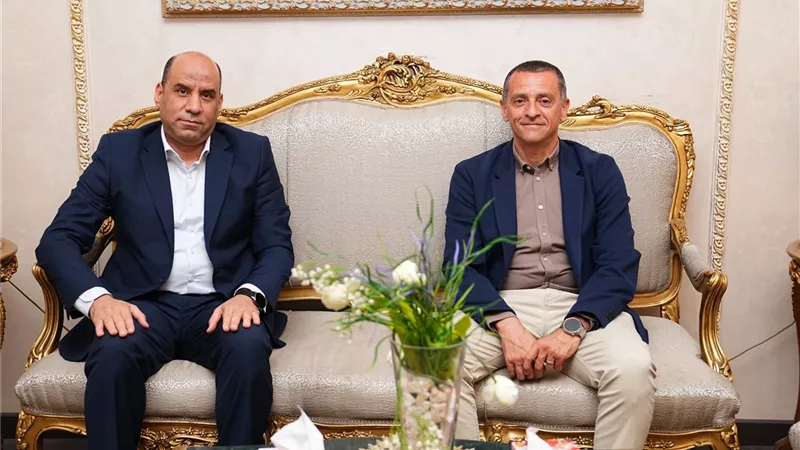 وزير العمل يبدأ جولة بالصعيد.. تفقد مصانع ودعم العمالة غير المنتظمة