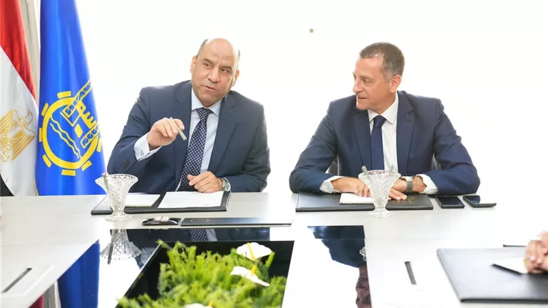 وزير العمل: منح استثنائية وخدمات متكاملة للعمالة غير المنتظمة