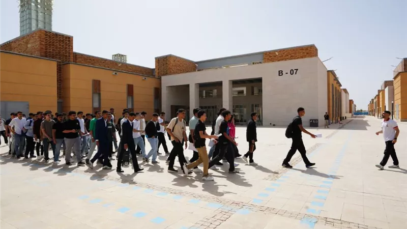 الجامعة المصرية اليابانية تُطلق أول اختبارات قبول مبكرة وتُطبق نظام المراقبة الذكية