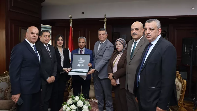«سكة خير» تصل الصعيد والدلتا.. البنك الزراعي يوسع دعم الأسر الأولى بالرعاية قبل العيد