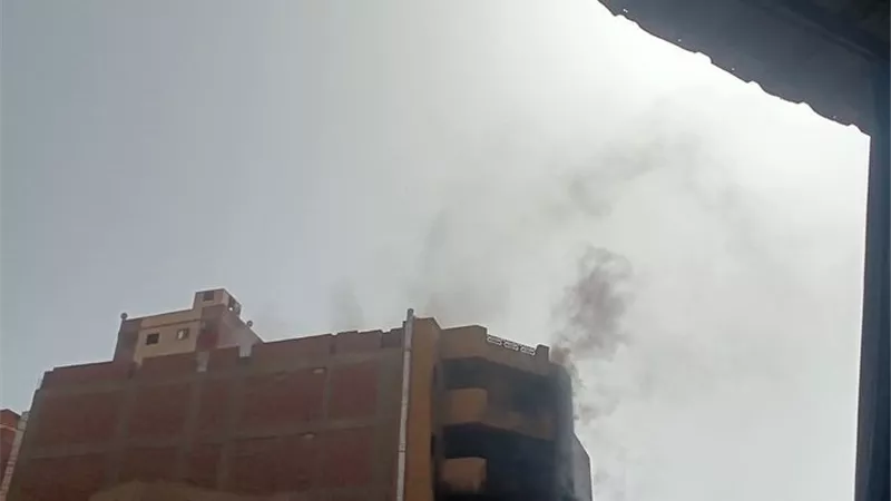 السيطرة علي حريق داخل شقة سكنية بحي غرب ملوي جنوب المنيا