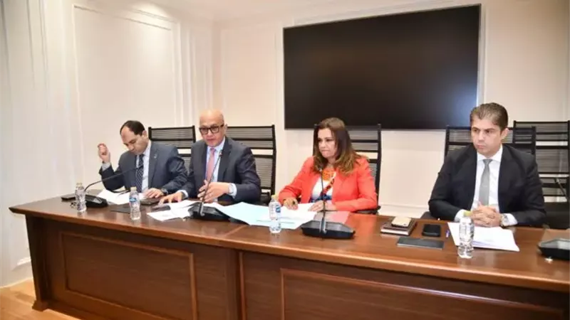 طيران النواب ترجئ الموافقة على مشروع موازنة وزارة السياحة