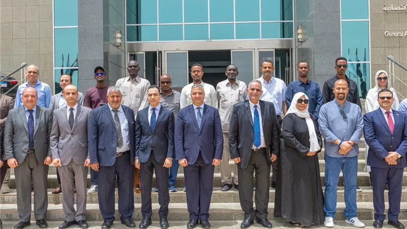 وفد دولي يزور المنطقة الاقتصادية لقناة السويس لبحث تعزيز الأمن البحري