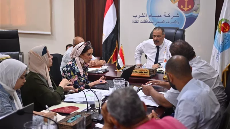 رئيس مياه القناة يتابع العمل بمحطات المعالجة بقطاع بورسعيد ورفع كفاءة التشغيل 