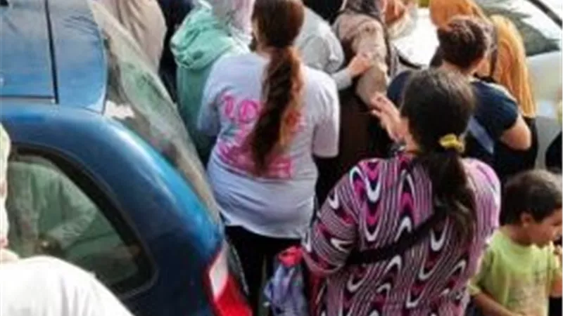 احتجاجات لأولياء أمور مدرسة الترعة التجريبية بشبرا: «مش عايزينها يابانية»
