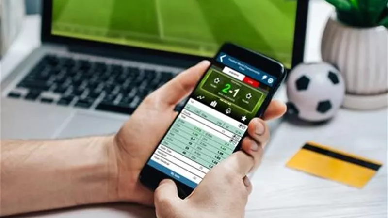 وزارة الشباب والرياضة تتحرك لمواجهة المراهنات الإلكترونية بالتنسيق مع البنك المركزي والاتصالات