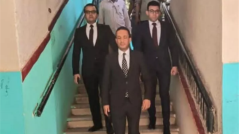 النيابة الإدارية تحقق في واقعة اتهام معلم بالتحرش بتلميذات في قنا