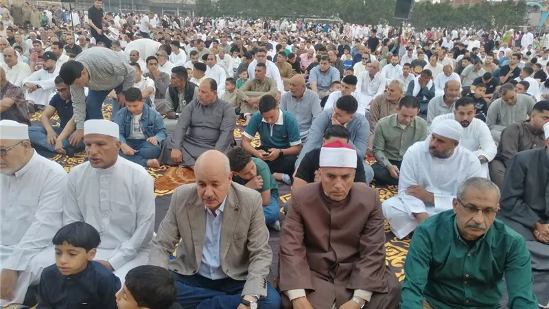 العيد فرحة.. أهالى أبوحماد بالشرقية يؤدون صلاة عيد الأضحى 