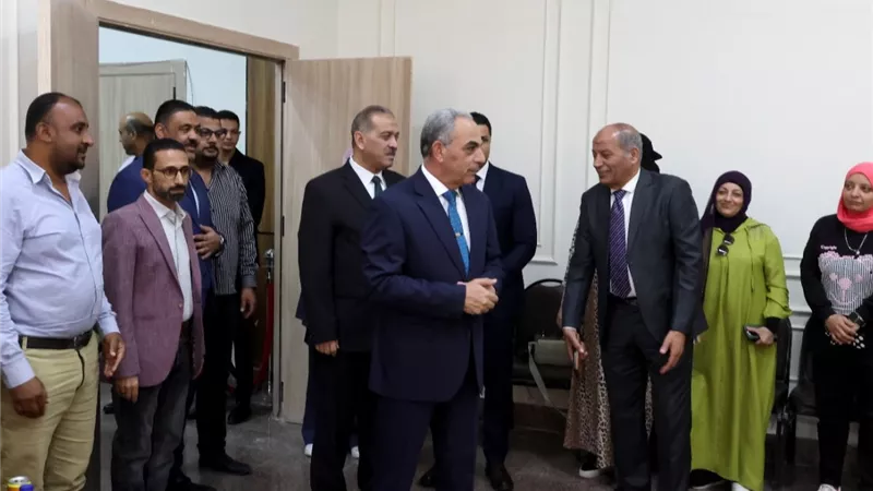 محافظ الإسماعيلية يستقبل المهنئين بعيد الأضحى المُبارك بديوان عام المحافظة