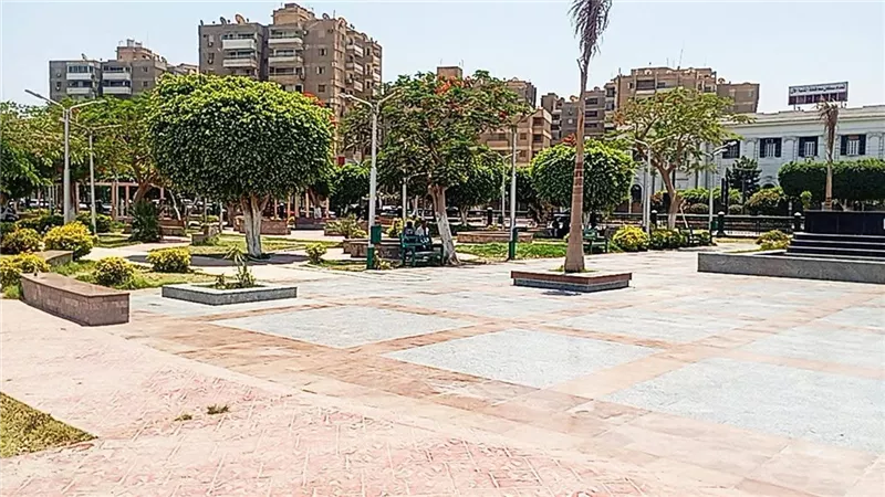 استعدادًا لعيد الأضحى.. محافظ المنيا يوجه برفع كفاءة المتنزهات وتزيين الكورنيش