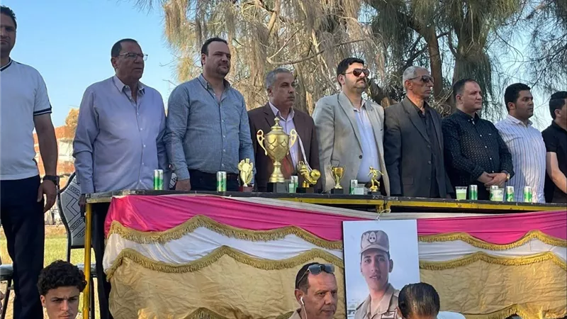 النائب محمد النبوي يتوّج بطل دورة «الكمال» الكروية بتمي الأمديد وسط حضور جماهيري كبير