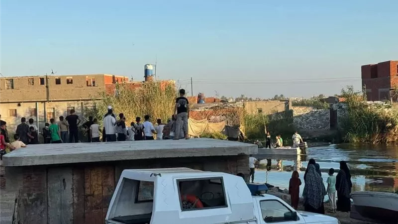 الحزن يخيم على المطرية بالدقهلية.. غرق طفلين في مياه البحيرة وجهود مكثفة لانتشال الجثمانين