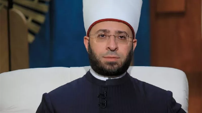 وزير الأوقاف يشهد العرض الخاص للفيلم الوثائقي «على طريق الهجرة»