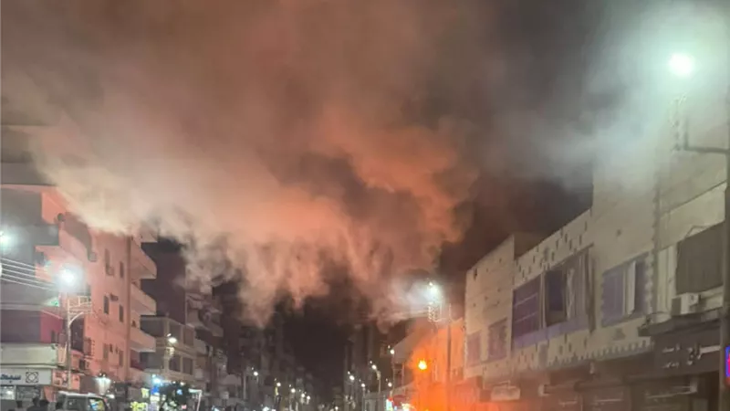 تدخل سريع يمنع كارثة.. إخماد حريق داخل مستشفى اليوم الواحد بسوهاج