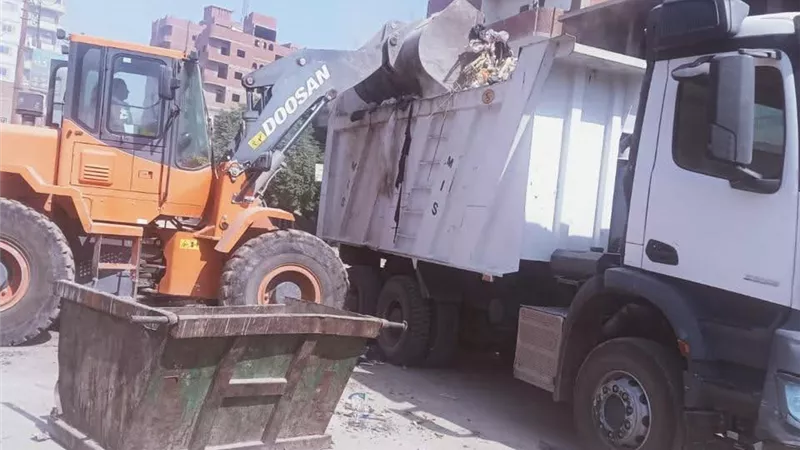 تكثيف حملات النظافة ورفع أكثر من 550 طن مخلفات بمراكز المنيا
