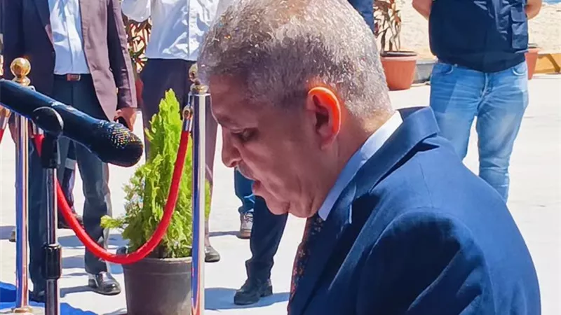 أسامة ربيع: «كوبري أهل بورفؤاد» هدية قناة السويس لأبناء بورسعيد 
