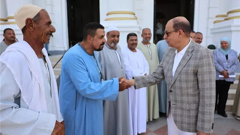 كدواني: توفير كافة التسهيلات للتجار وإنهاء العشوائية دعمًا للأنشطة التجارية بمحافظة المنيا