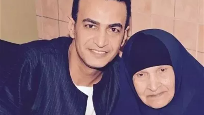 وفاة والدة سمسم شهاب بعد معاناة مع المرض