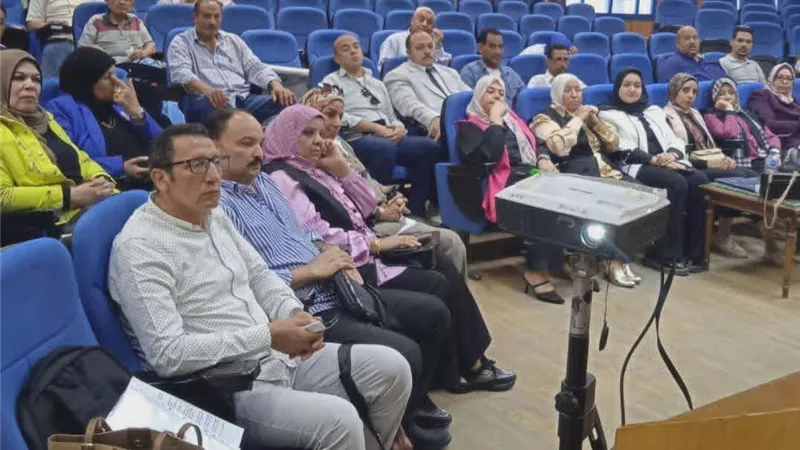 المنيا تنظم ندوة حول المشروعات الخضراء الذكية بالتزامن مع يوم البيئة العالمي