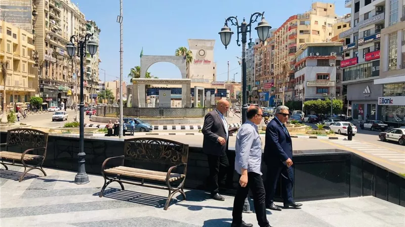 حفاظًا على المساحات الخضراء.. محافظ الدقهلية يتفقد ميدان أم كلثوم بالمنصورة