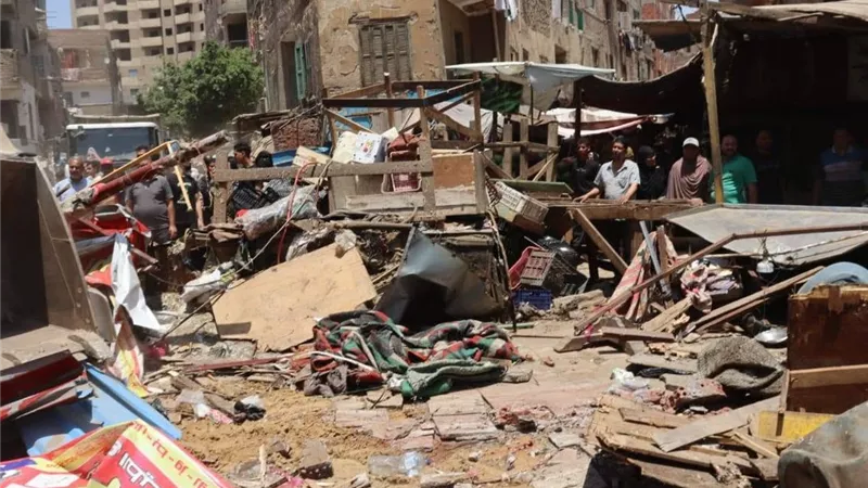 بأمر المحافظ.. انتهاء عشوائية سوق بهتيم وتطوير للشارع وإعادة تخطيطه هندسيًا ومروريًا