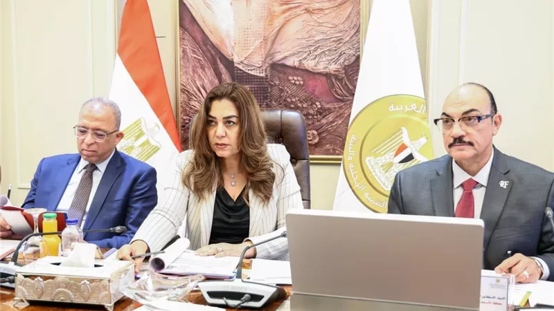 وزيرة التنمية المحلية تقود أكبر حركة لاختيار القيادات.. 444 متقدمًا للتنافس على 23 وظيفة