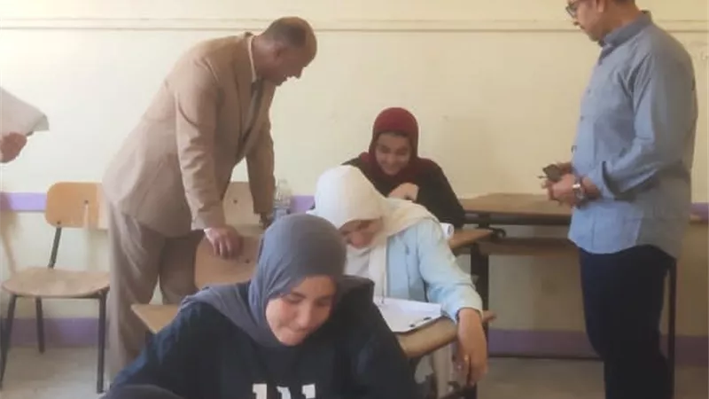 لجان شهادة الإعدادية بالدقهلية تحت المجهر.. جولات ميدانية لضمان الانضباط بالمنصورة