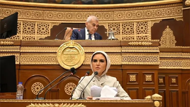 الشيوخ يوافق على خطة التنمية ويؤكد أولوية الاستثمار البشري وتوصيات اللجنة المالية