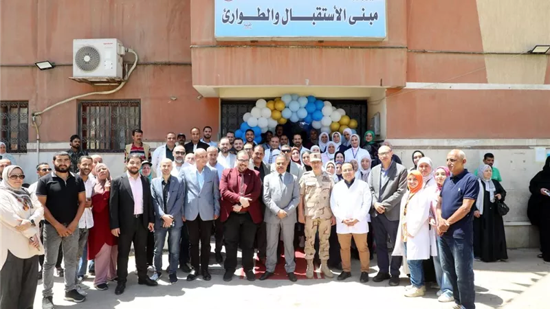 بتكلفة 21 مليون جنيه.. محافظ الشرقية يفتتح عددًا من الأقسام الطبية بمستشفى بلبيس المركزي