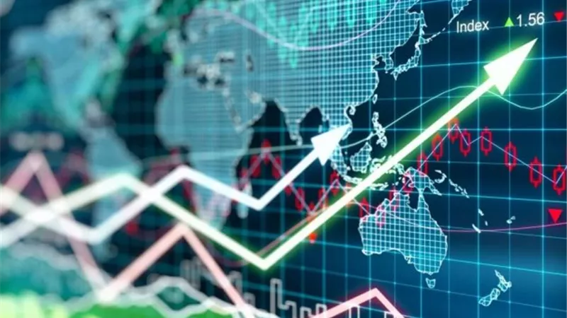 رفع النمو إلى 6.8%.. هل يقترب الاقتصاد المصري من نقطة تحول حقيقية؟