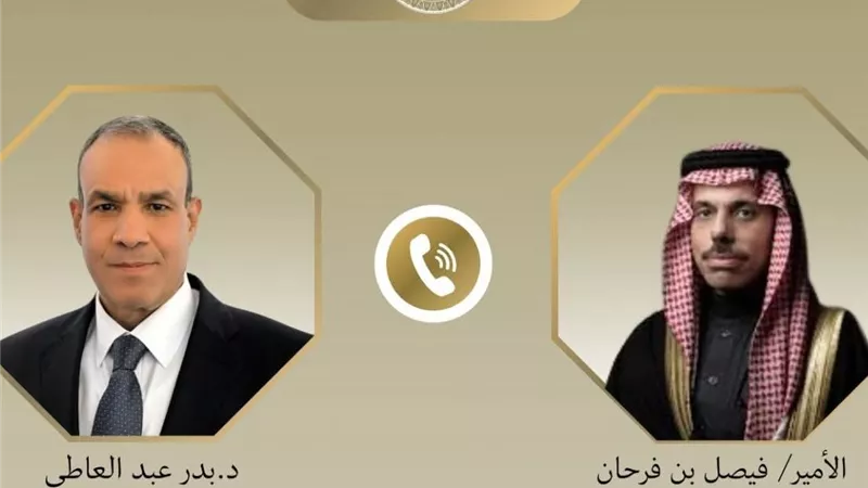 وزير الخارجية يبحث هاتفيًا مع نظيره السعودي العلاقات الثنائية والتطورات الإقليمية