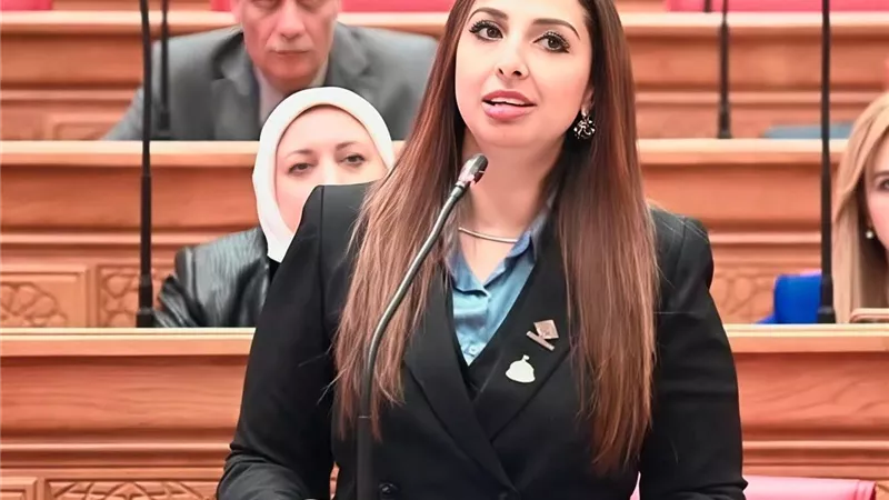 نشوى الشريف: ملف حملة الماجستير والدكتوراه يعود للنقاش تحت قبة البرلمان