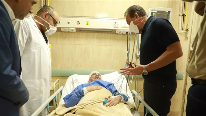 استعدادًا للتأمين الصحي الشامل.. وزير الصحة يتفقد مركز طب أسرة أتليدم ومستشفى ملوي 