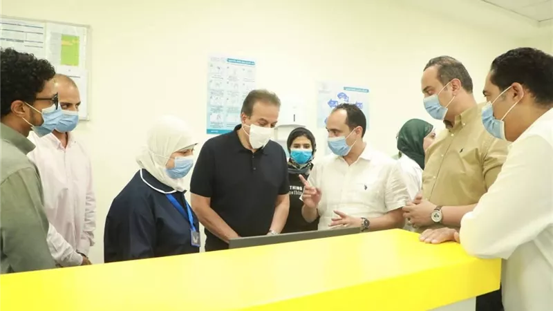 وزير الصحة يتفقد مستشفيات جنوب المنيا خلال زيارته لإطلاق منظومة التأمين الصحي الشامل