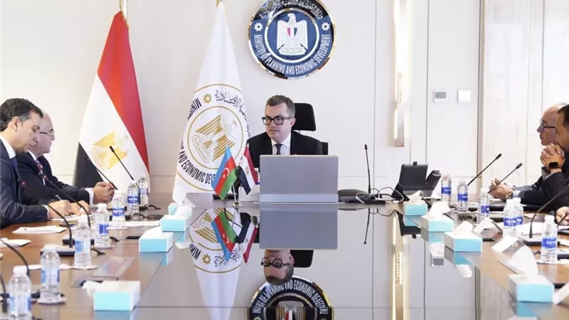 وزير التخطيط وسفير أذربيجان بالقاهرة يبحثان آفاقًا جديدة للتعاون الاقتصادي