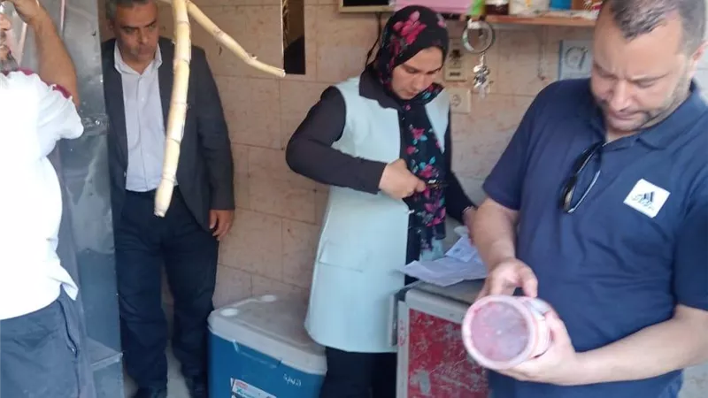 ضربات رقابية بالدقهلية.. ضبط 172 مخالفة تموينية والتحفظ على سلع مجهولة المصدر