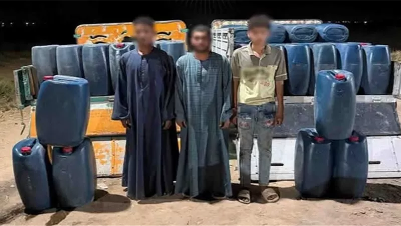 ضربة لتجار السوق السوداء.. ضبط 4 آلاف لتر سولار قبل إعادة بيعها بأسوان