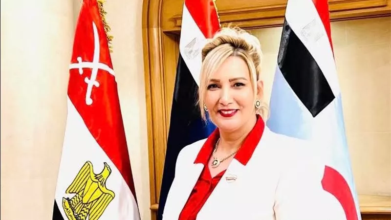 في قلب فرنسا ينبض اسم مصر.. جيهان جادو نموذج استثنائي للمرأة المصرية المؤثرة